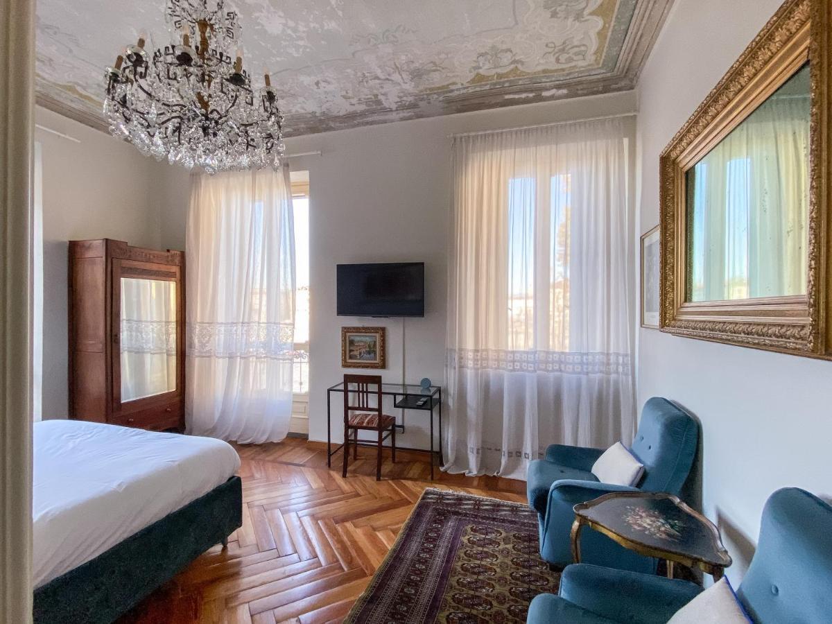 L'Angolo Di Casa Verrua Turin Luaran gambar